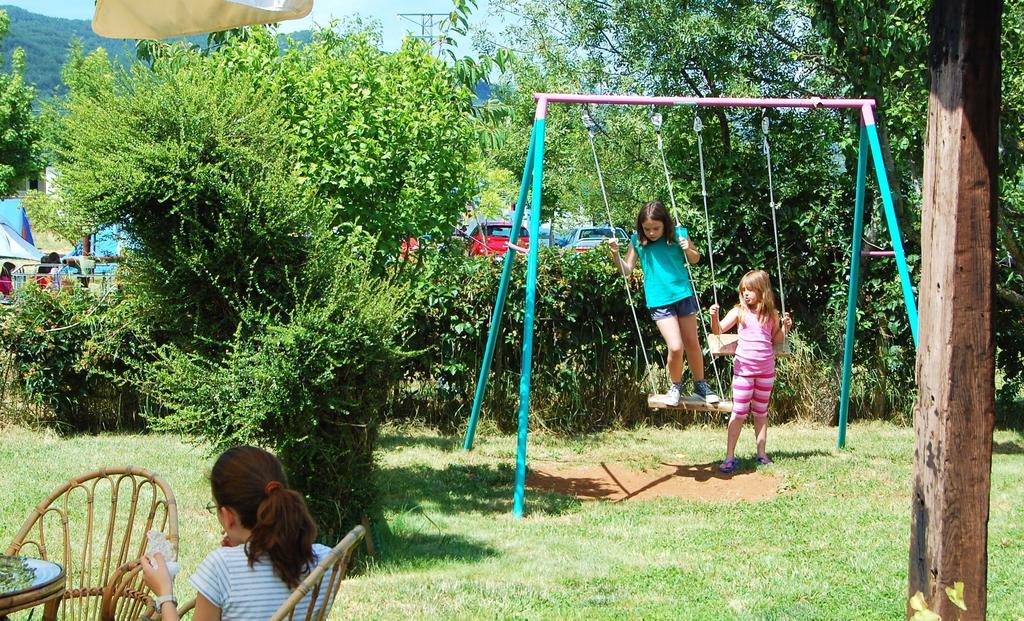 Camping Ain Jaca Zewnętrze zdjęcie