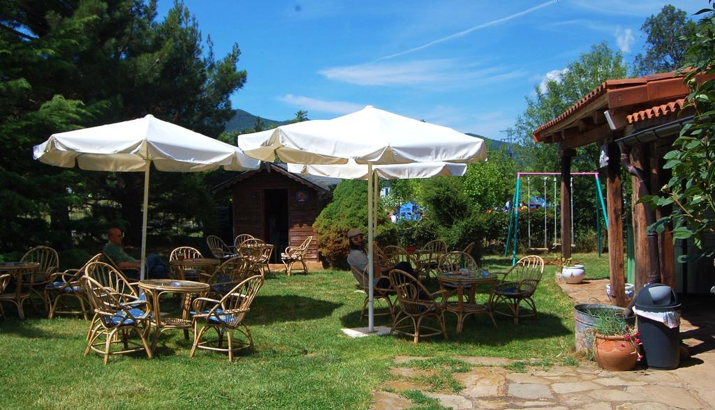 Camping Ain Jaca Zewnętrze zdjęcie
